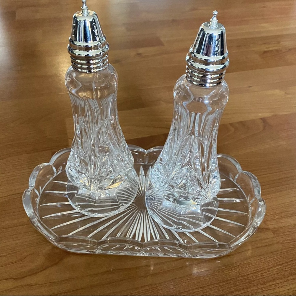 3 pcs. Royal Limited 24% Leaded Glass Salt, Pepper and Tray Combo